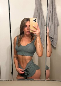 Фото проститутки Карина №3 в городе Томск